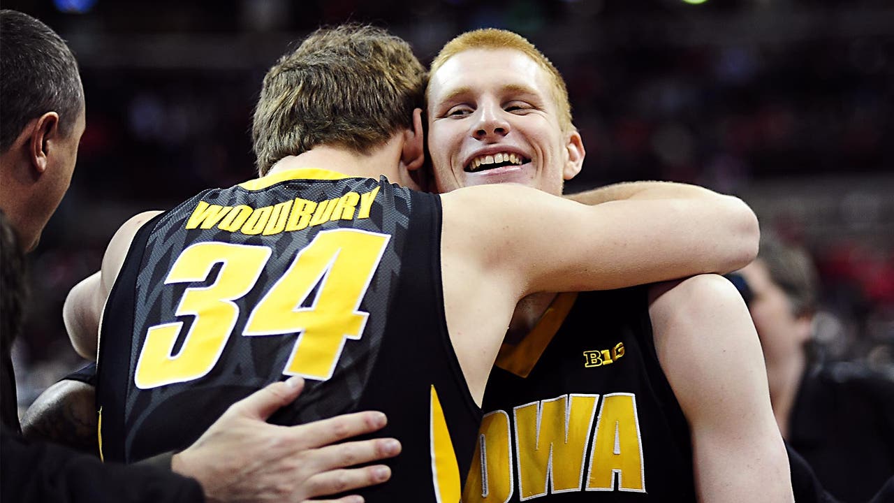 Ohio St.-Iowa Preview